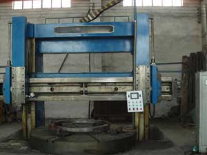 普通雙柱立式車床